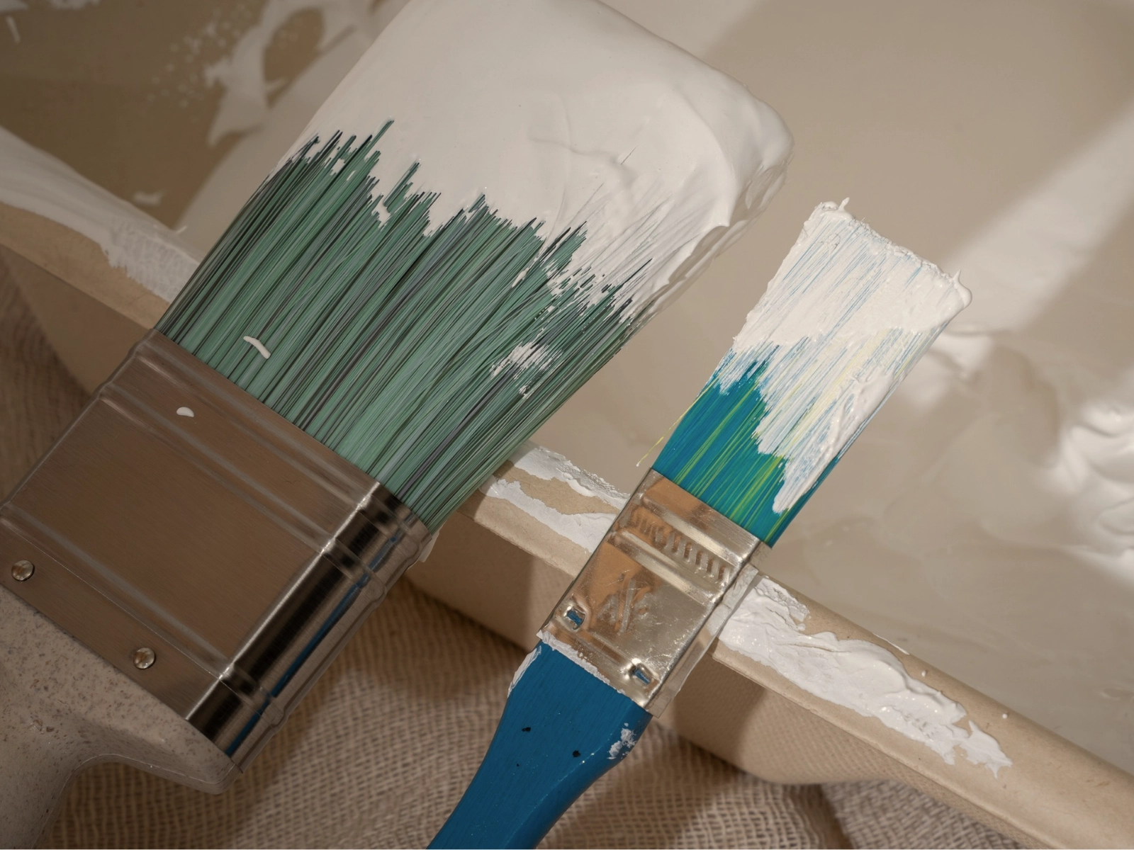 Big and small paint brush
